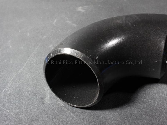 ASTM A234 WPB مواسير ملحومة من الصلب الكربوني Sch 40 Sch 80 90 درجة أسود